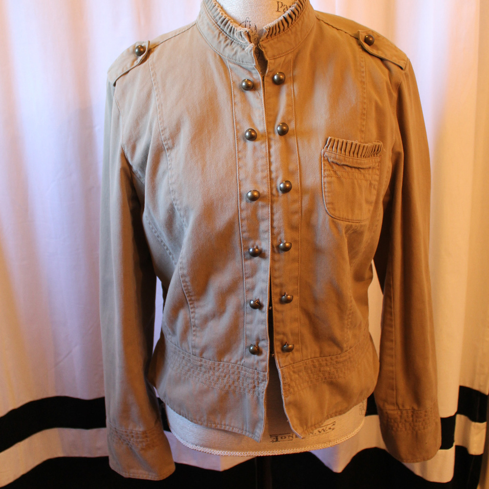 Apt 9 Size Large Tan Color Light Jacket